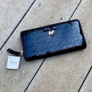Black Coach Wallet